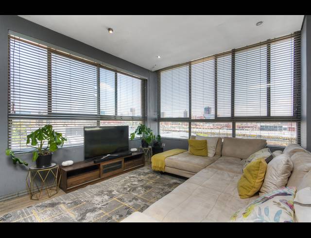 1 BEDROOM APARTMENT FOR SALE IN BRAAMFONTEIN